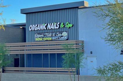 organic-nails-spa-peoria-az-85383-salon-exterior