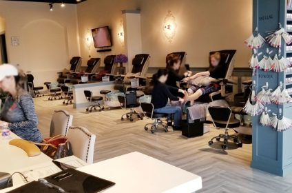 azora-nails-spa-katy-tx-77494-salon-inside