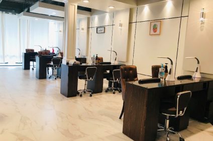 oasis-nails-lounge-houston-tx-77024-salon-inside
