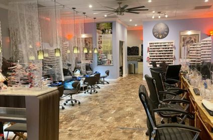 modern-nails-tampa-fl-33615-salon-inside