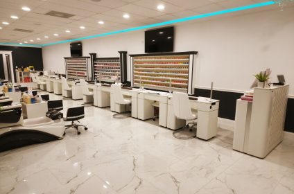 nailed-it-tampa-fl-33647-salon-inside