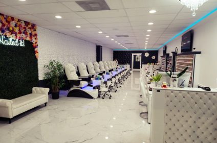 nailed-it-tampa-fl-33647-salon-inside