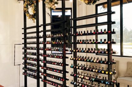 raizun-nail-spa-fairfax-va-22030-salon-gel-polish-center