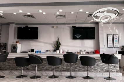 trendy-nail-bar-charlotte-nc-28205-salon-inside