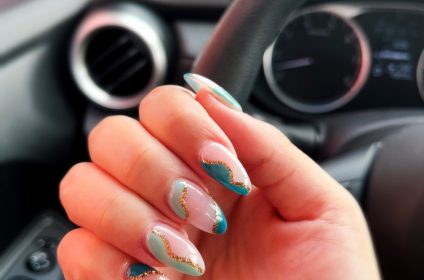 5th-nail-lounge-knoxville-tn-37919-salon-art-design