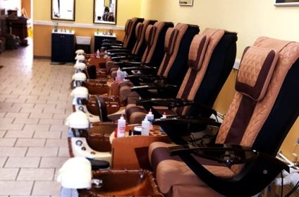 fancy-nails-knoxville-tn-37912-salon-interior