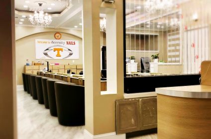 serenity-nails-knoxville-tn-37919-salon-interior