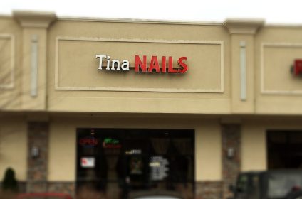 tina-s-nails-farragut-tn-37934-salon-exterior