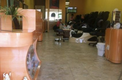 western-nails-knoxville-tn-37921-salon-interior