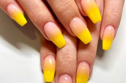 yours-nail-spa-knoxville-tn-37934-salon-art-design