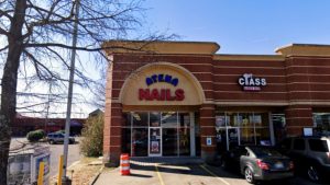 atena-nails-memphis-tn-38115-salon-exterior