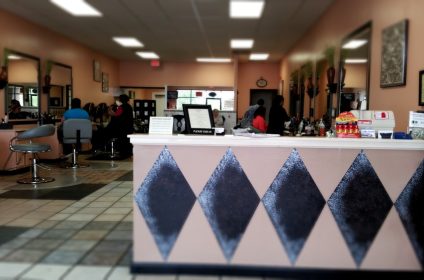 clippers-hair-salon-cordova-tn-38016-salon-interior
