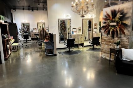 danielshays-salon-boutique-spa-memphis-tn-38018-salon-interior