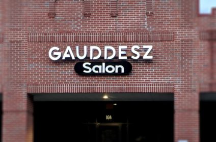 gauddesz-salon-cordova-tn-38016-salon-exterior