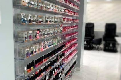 karinas-nails-memphis-tn-38133-salon-gel-polish-center