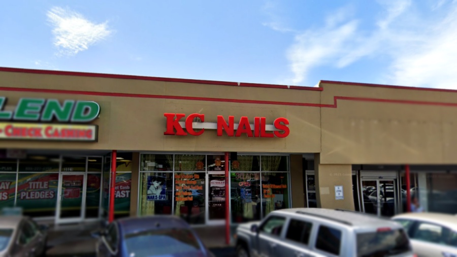 kc-nails-memphis-tn-38111-salon-exterior