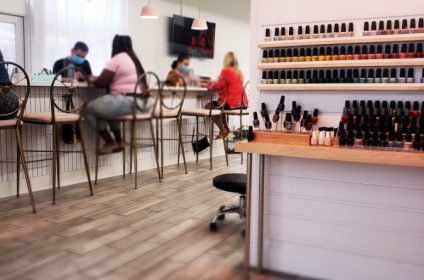 nail-bar-co-memphis-tn-38103-salon-interior