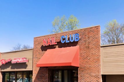 nail-club-memphis-tn-38115-salon-exterior