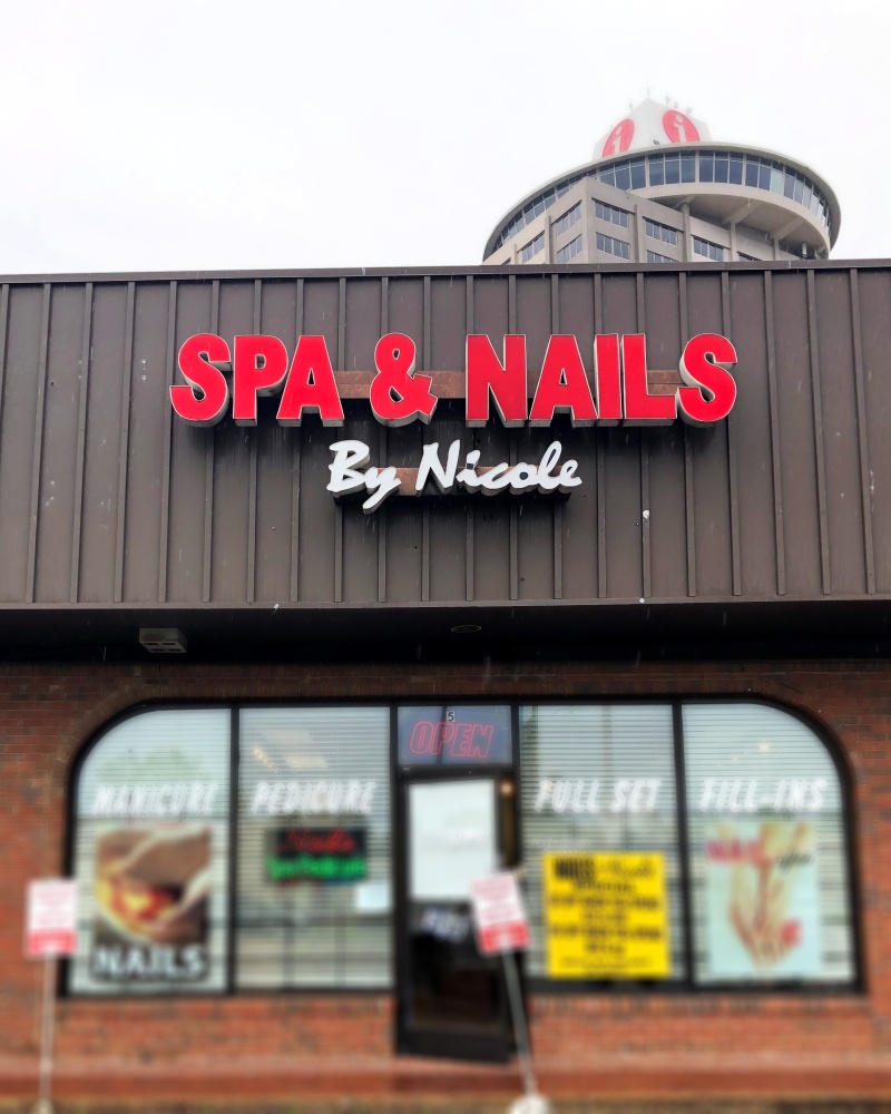 nails-by-nicole-memphis-tn-38117-salon-exterior