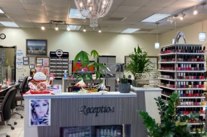 nails-by-nicole-memphis-tn-38117-salon-interior