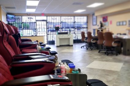 nails-express-memphis-tn-38118-salon-interior