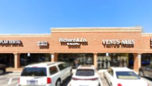 richard-co-salon-collierville-tn-38017-salon-exterior