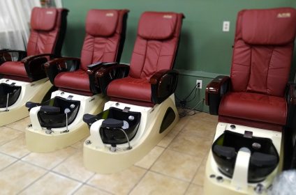 top-nails-clinton-tn-37716-salon-interior