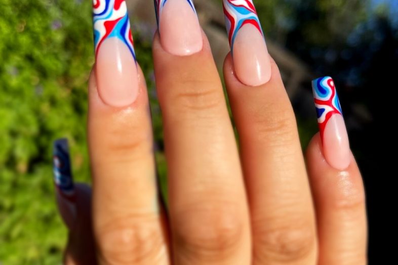 best-july-4th-elegant-nail-designs-in-2023-you-must-try