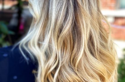 holly-woods-colorist-memphis-tn-38104-salon-hair-style