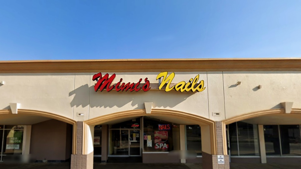 mimis-nail-spa-memphis-tn-38122-salon-exterior