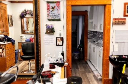 vy-vys-hair-salon-memphis-tn-38104-salon-interior