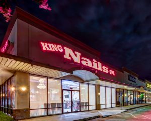 king-nails-royal-oaks-houston-tx-77077-salon-exterior