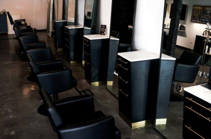 ashford-parker-hair-studio-sugar-land-tx-77478-salon-interior