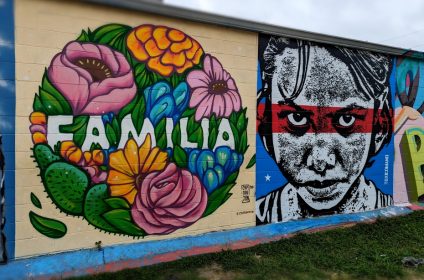 houston-legendary-graffiti-building-tx-77003-art