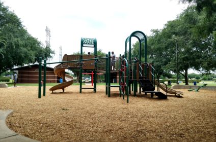 lost-creek-park-sugar-land-tx-77479-playground