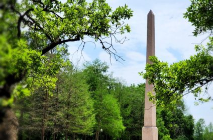 pioneer-memorial-obelisk-houston-tx-77030-scenery