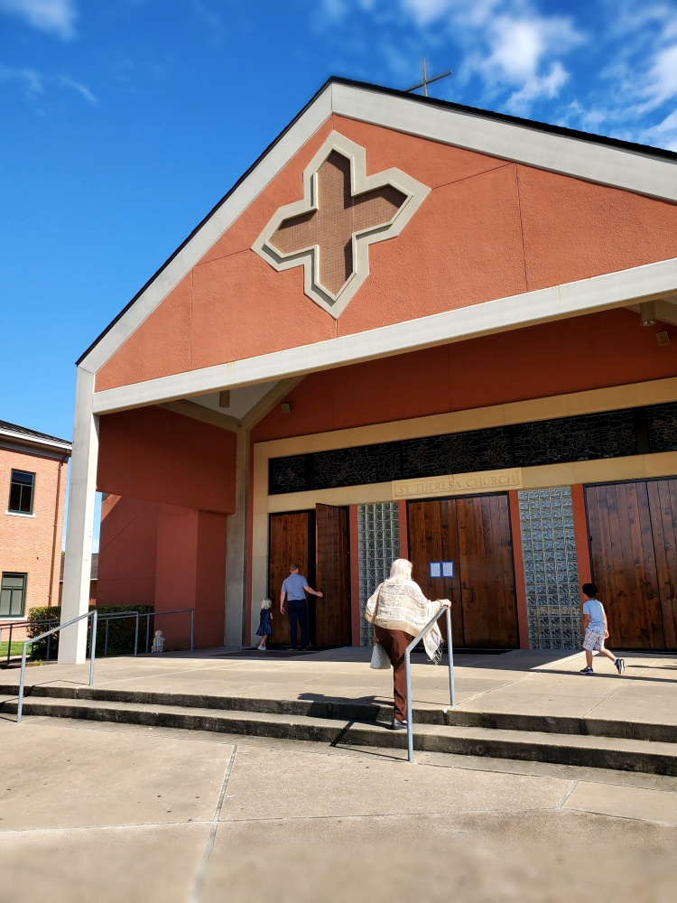 st-theresa-catholic-church-sugar-land-tx-77498-exterior