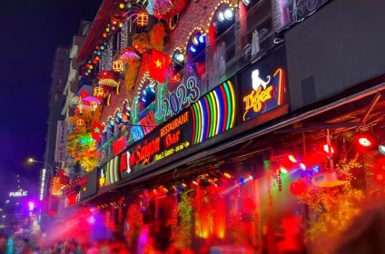 bui-vien-walking-street-in-ho-chi-minh-city-vietnam-700000-scenery