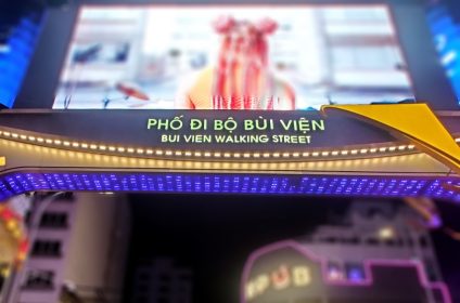 bui-vien-walking-street-in-ho-chi-minh-city-vietnam-700000-signage