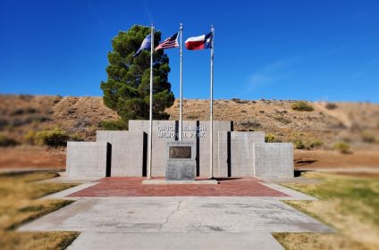 chuck-heinrich-memorial-park-in-el-paso-tx-79934-signage