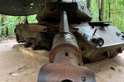 cu-chi-tunnel-in-ho-chi-minh-city-vietnam-733000-exhibit