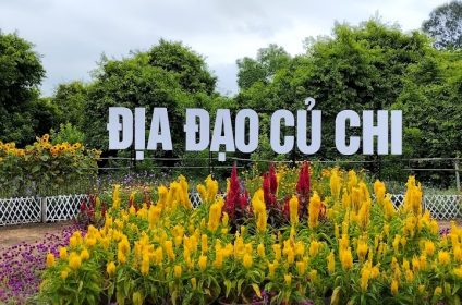 cu-chi-tunnel-in-ho-chi-minh-city-vietnam-733000-signage