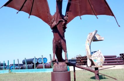 eclectic-menagerie-park-houston-tx-77051-exhibition-dragon