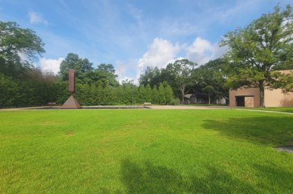 menil-park-houston-tx-77006-scenery