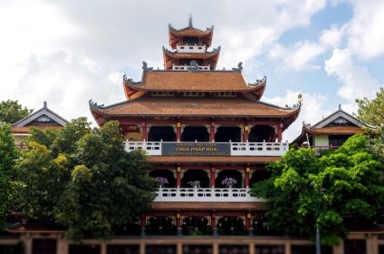phap-hoa-buddhist-temple-in-ho-chi-minh-city-vn-700000-exterior