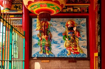 quan-am-pagoda-in-ho-chi-minh-city-vn-700000-lantern