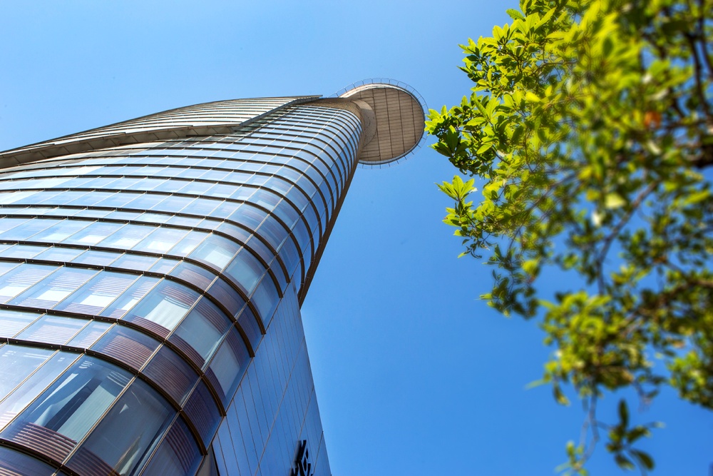 saigon-skydeck-in-ho-chi-minh-city-vietnam-bitexco-tower