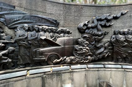 thich-quang-duc-monument-in-ho-chi-minh-city-vn-700000-statue