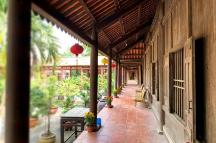 ton-thanh-pagoda-in-long-an-850000-mekong-delta-scenery