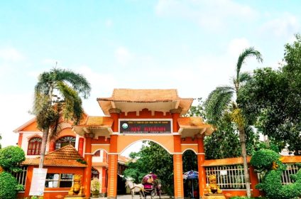 my-khanh-tourist-village-in-can-tho-900000-mekong-delta-entrance